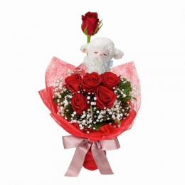 赤バラのマスコット付き花束