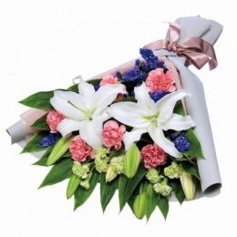 お供えの花束(墓前用・一対)
