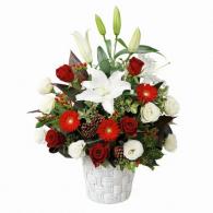 ユリのウィンターアレンジメント